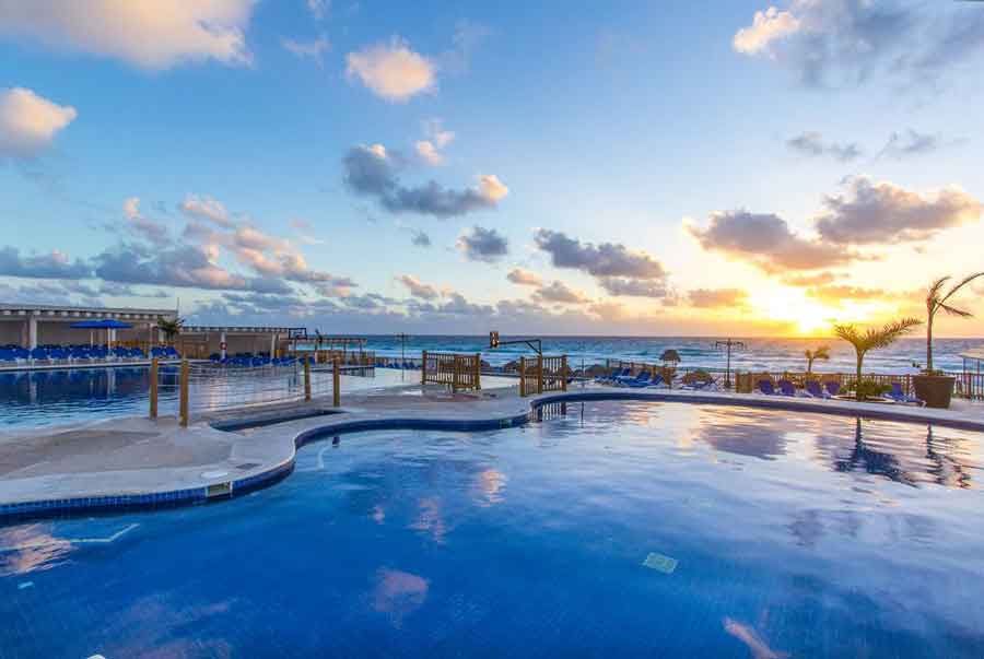 Seadust Cancun family resort news for travel agents