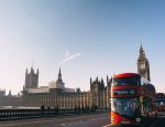 Virtual 360 tour of British landmarks with Evan Evans
