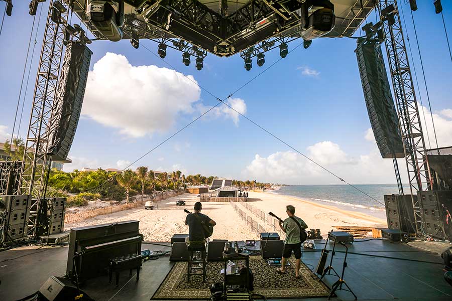 Dave Matthews And Tim Reynolds Return To Riviera Maya, Mexico For Fifth Annual Destination Event on the Beach February 18-20, 2022 | Moon Palace Cancún
