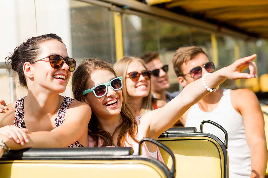 How to Become a Tour Guide, Step-by-Step - TripSchool