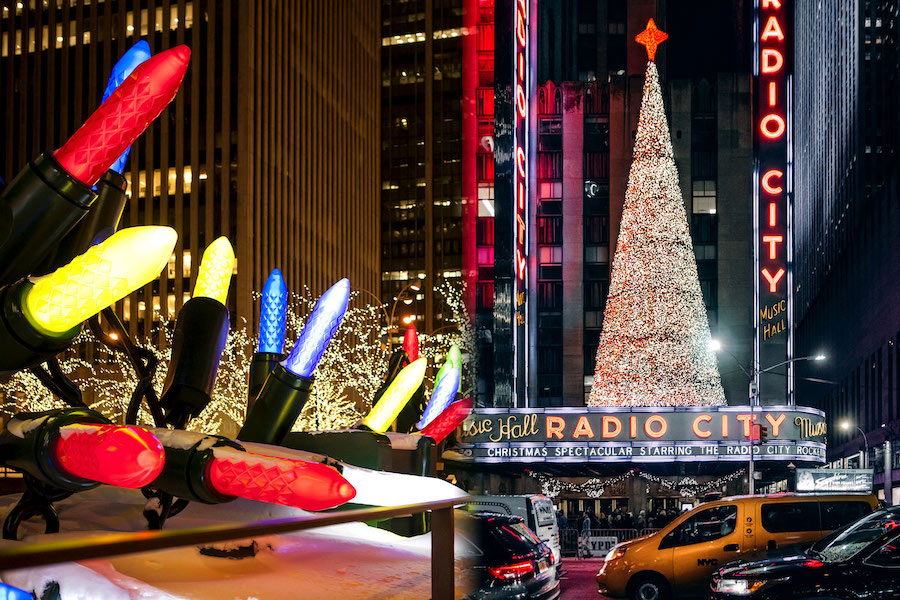Christmas in new york 2025: lights, events & best photo spots 74 Image