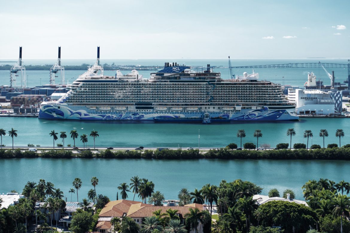 Norwegian Cruise Line Christens All-New Norwegian Viva with a Star-Studded Event in Miami
