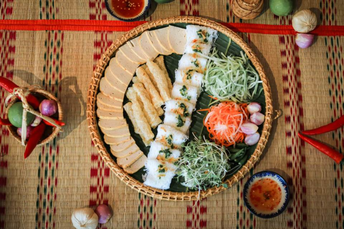 Alma Introduces Vibrant and Filling 'Breakfast Hopping' Experience