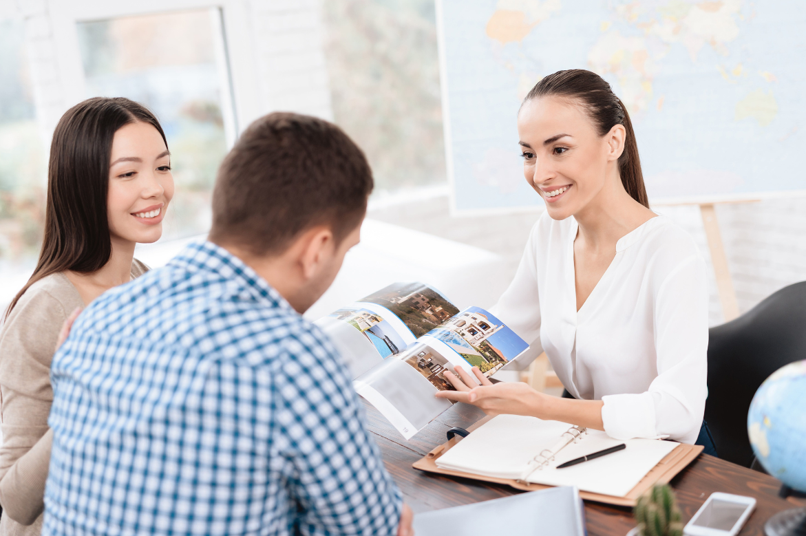 The ‘re-rise’ of the retail travel agent – what’s behind the sudden influx of new high street agents?