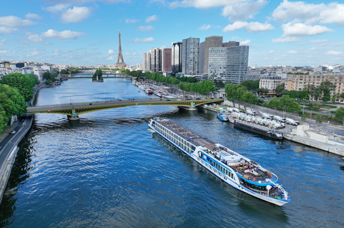 VIVA Cruises Introduces Exciting New Seine River Cruises Aboard the Refreshed VIVA Gloria for Winter 2024