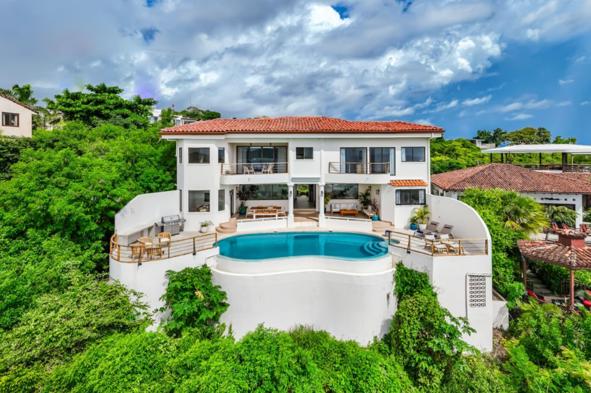Rental Escapes Unveils Curated Selection of Villas in Top Caribbean Destinations for Holiday Travel