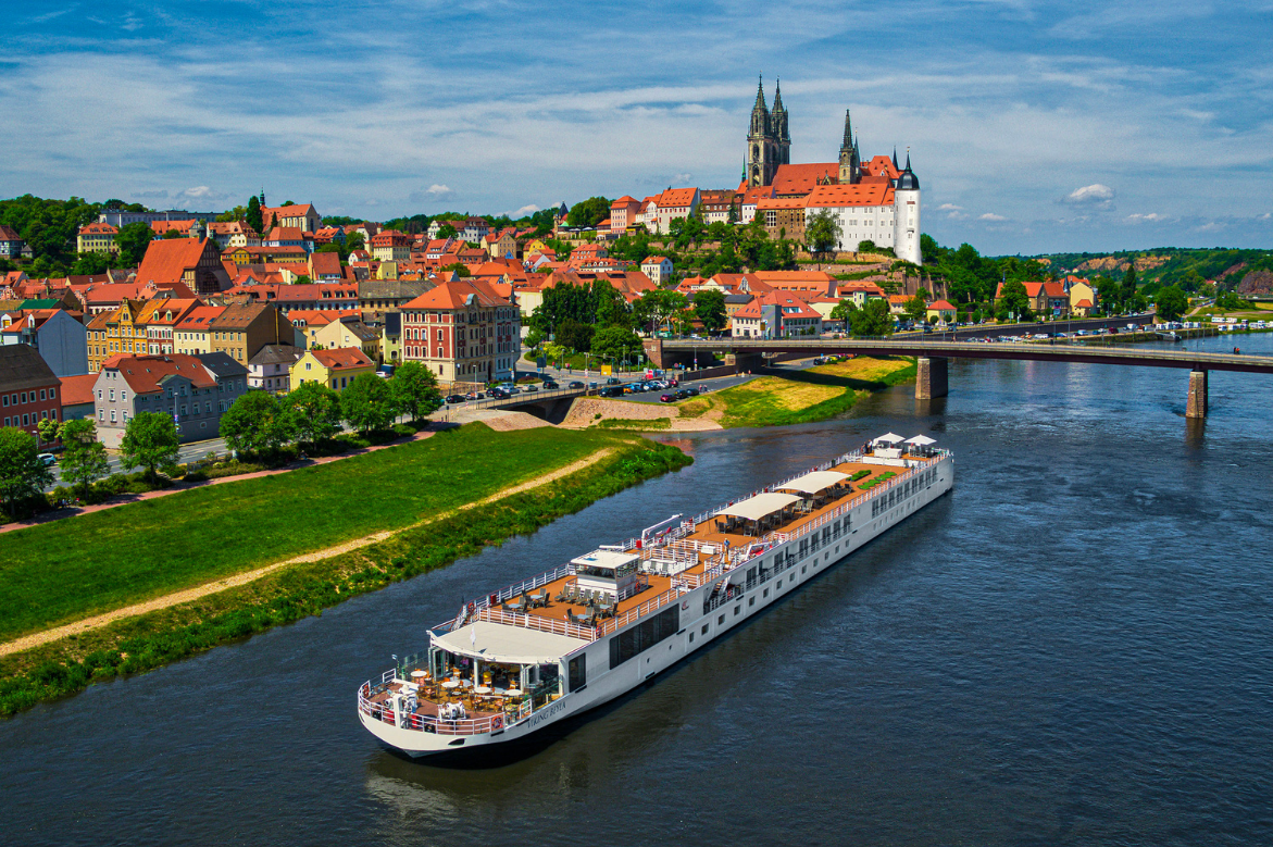 Viking Celebrates Start of 2025 River Season in Europe