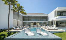 Rental Escapes Celebrates Two Year Anniversary of Industry-First and Only Travel Advisor REwards Program