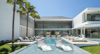 Rental Escapes Celebrates Two Year Anniversary of Industry-First and Only Travel Advisor REwards Program