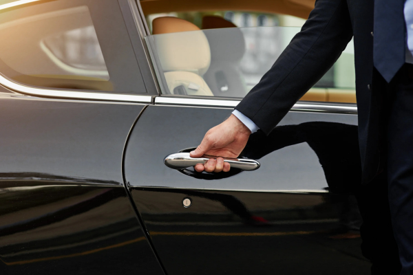 Personalized Service: Meeting the Unique Needs of Each Client - Contributed By: Travel Edge Network 