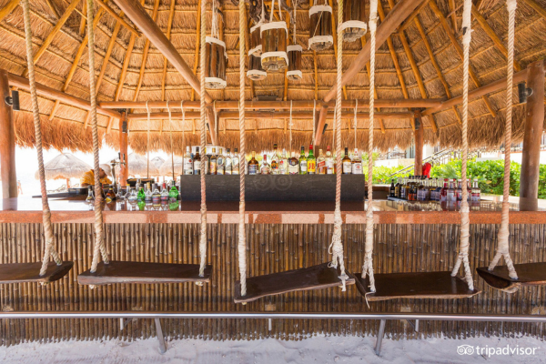Ultimate All Inclusive – Dreams Resorts: The Final Three Gems in Mexico’s Caribbean Crown - Written By: Geoff Millar, Owner – Ultimate All Inclusive Travel
