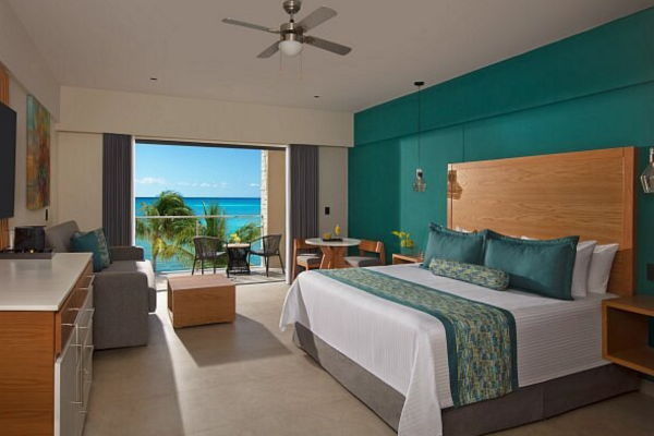 Ultimate All Inclusive – Dreams Resorts: The Final Three Gems in Mexico’s Caribbean Crown - Written By: Geoff Millar, Owner – Ultimate All Inclusive Travel