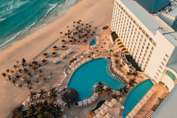 Ultimate All-Inclusive Presents: A Journey Through Palace Resorts -Written By: Geoff Millar, Owner – Ultimate All Inclusive Travel