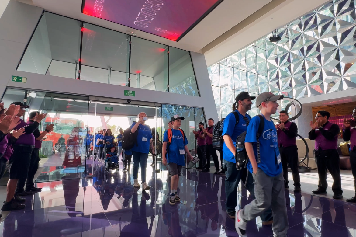 Planet Hollywood Cancun Hosts First-Ever All-Inclusive Wish Trip With Make-A-Wish Canada® and Sunwing Vacations