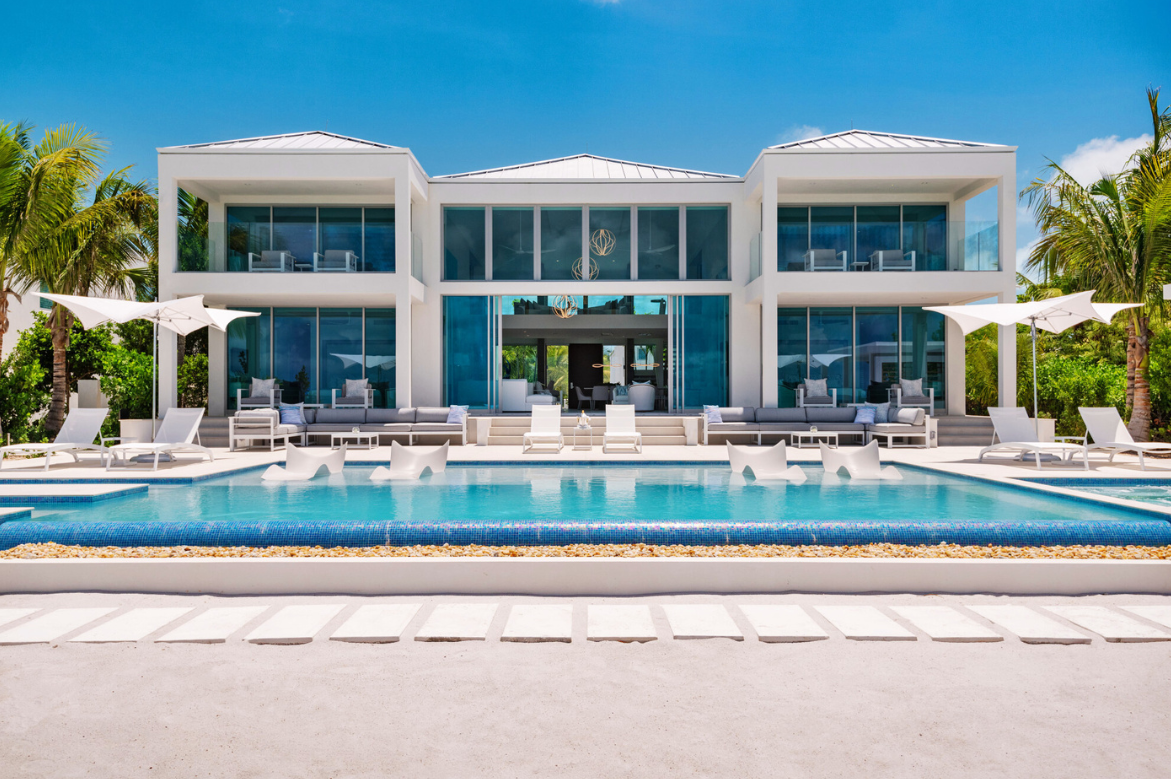 Villas of Distinction® Climbs to No. 3 in the 2025 Travel + Leisure World’s Best Awards