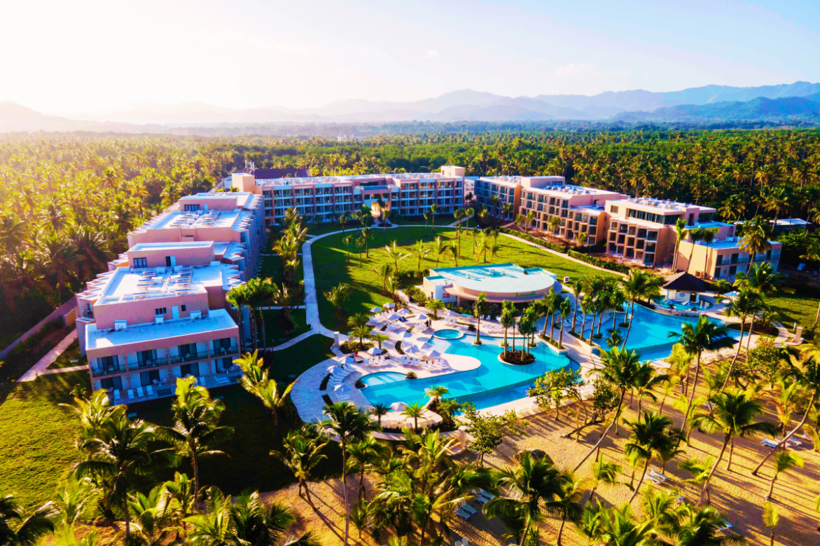 Viva Resorts by Wyndham Launches Caribbean Offer: 2 Kids Stay Free + Extra Night On Us