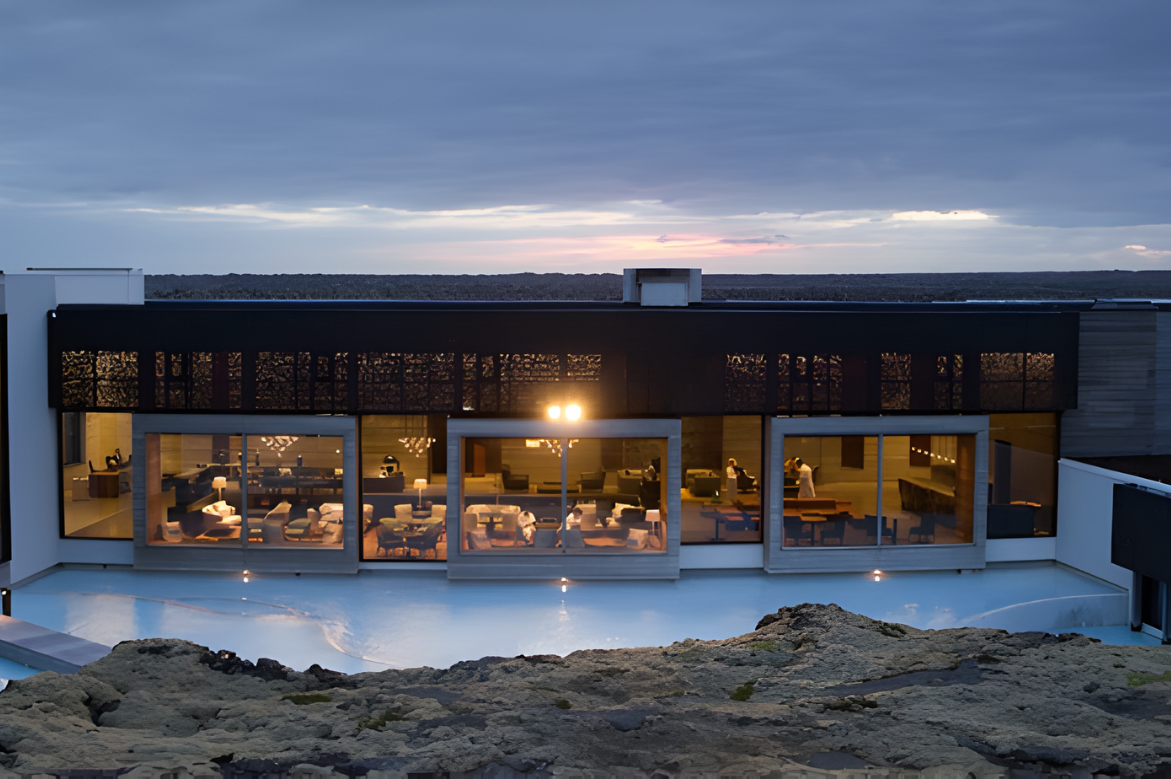 The Retreat at Blue Lagoon Iceland Earns Prestigious Michelin One Key Award