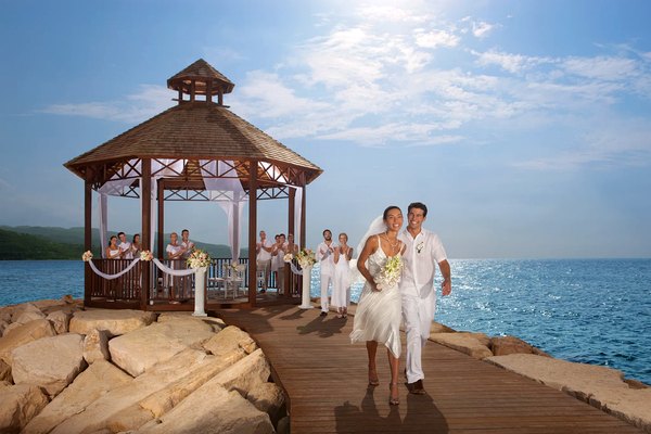 Oceanfront wedding gazebo on the pier at Secrets St. James