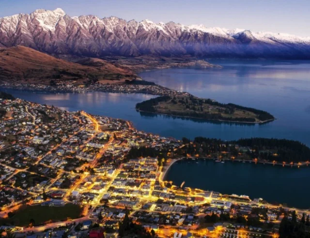 🌟 Exciting news for Travel Advisors! AAT Kings is celebrating YOU this month with an incredible opportunity! 🎉 Top achievers can win a spot on the exclusive A-LISTERS ON LOCATION mystery tour. Plus, there are special offers for bookings made by July 25, 2025. Don't miss out on this chance to explore Australia and New Zealand with the leading guided holiday tour operator! Please see the link in our bio to read the full article 🔗 #TravelAdvisorAppreciation #AATKings #TravelRewards #AustraliaTravel #NewZealandTravel #TravelAgentPerks #TravelIndustryNews